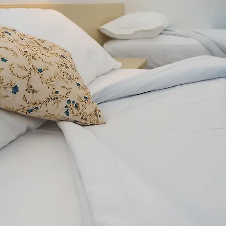 里欧麦布乐酒店 利尼亚诺萨比亚多罗